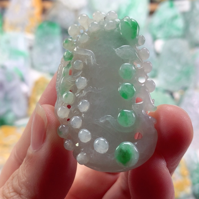 【闪购商品】翡翠吊坠(不含链)未镶嵌