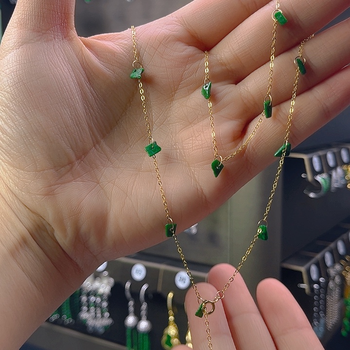 颈饰未镶嵌翡翠翡翠