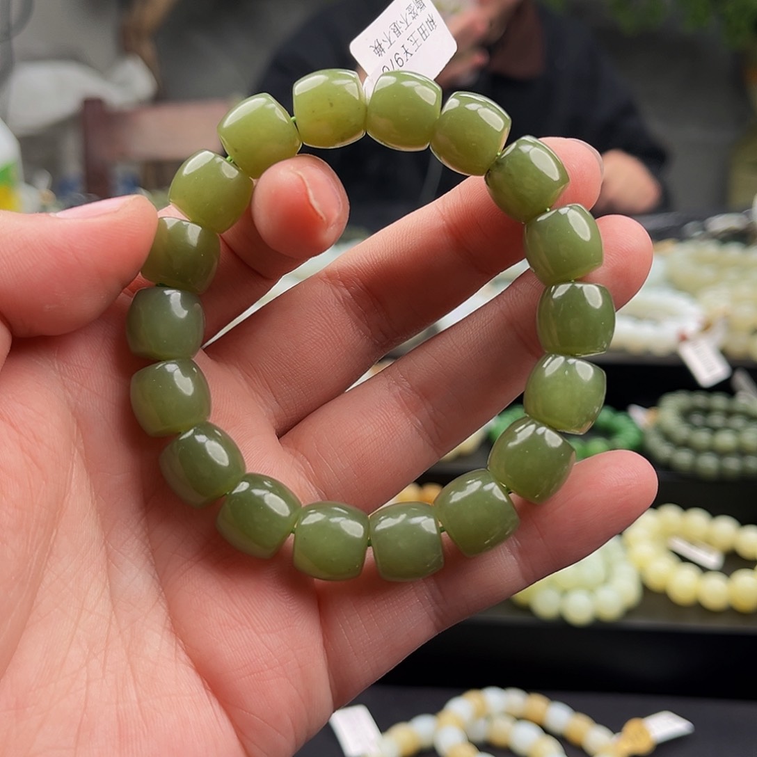 和田玉手串未镶嵌