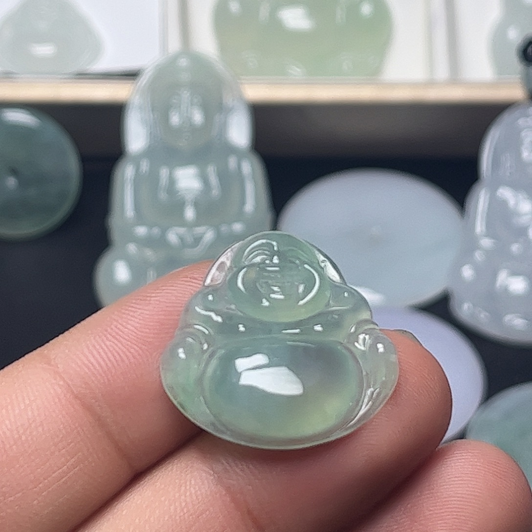 翡翠未镶嵌颈饰缅甸天然翡翠
