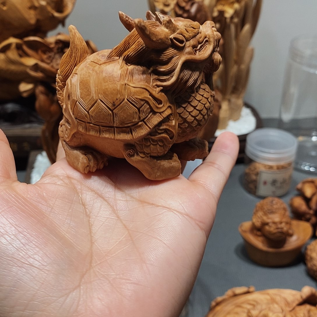 大****檀香木老山檀香《龙龟》手把件