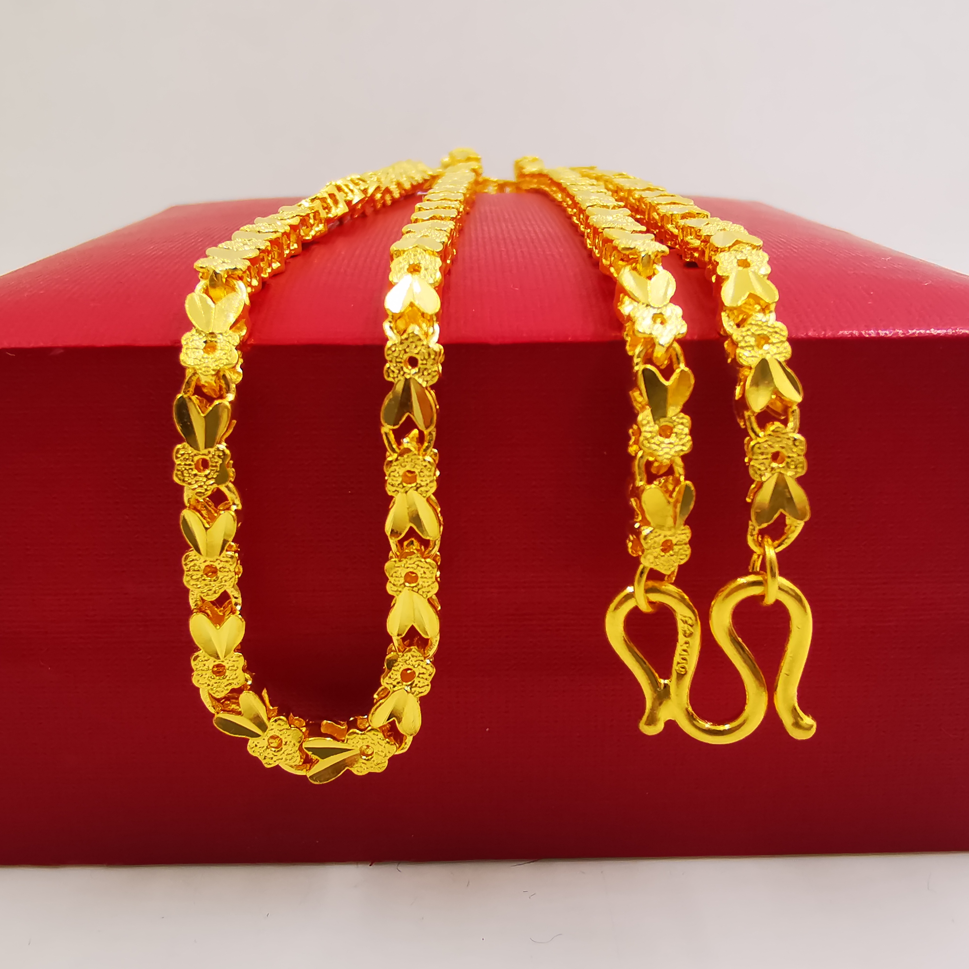 链子足银 金银女士小鱼锁骨项链女款时尚百搭精美