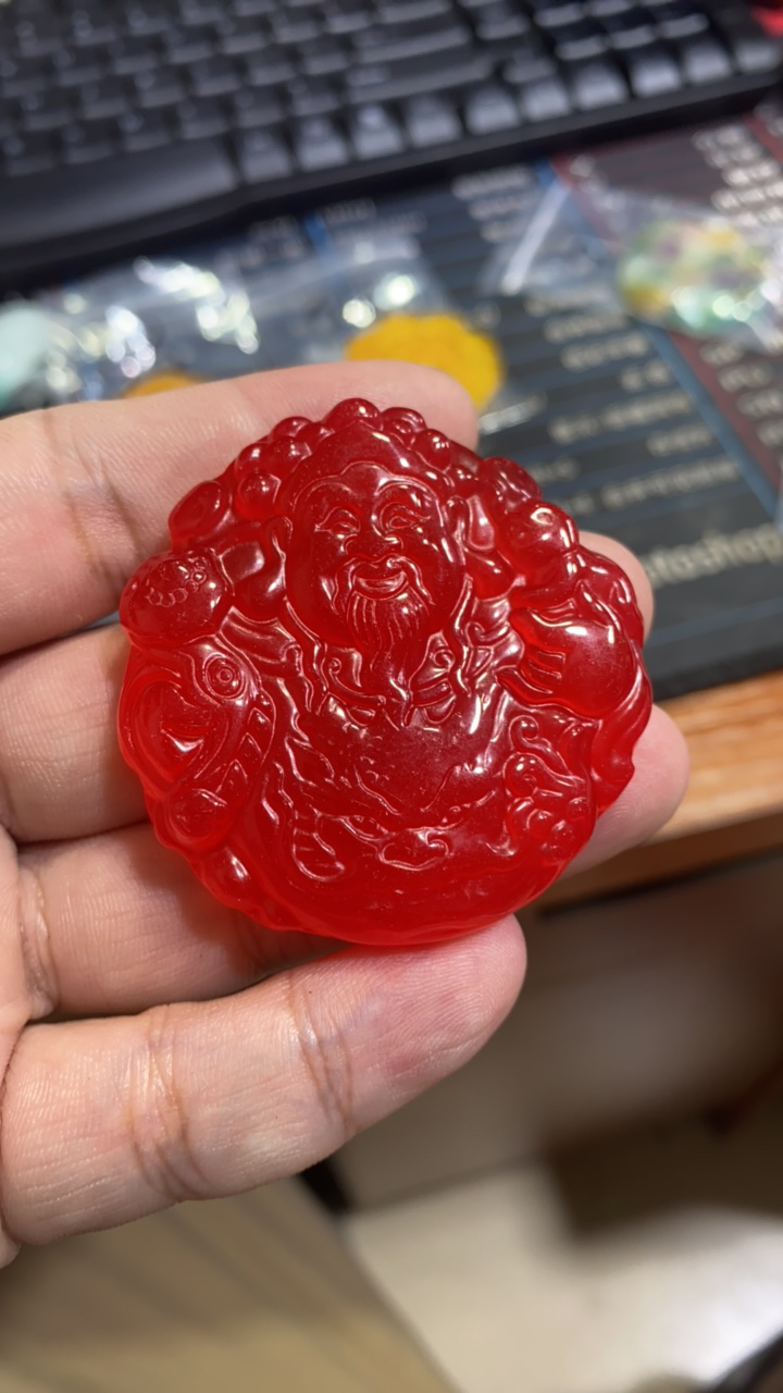 吊36 冰红财神吊坠