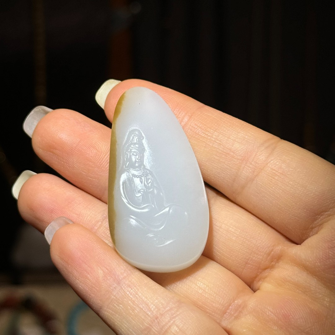 左边珠宝丨和田玉吊坠 （)