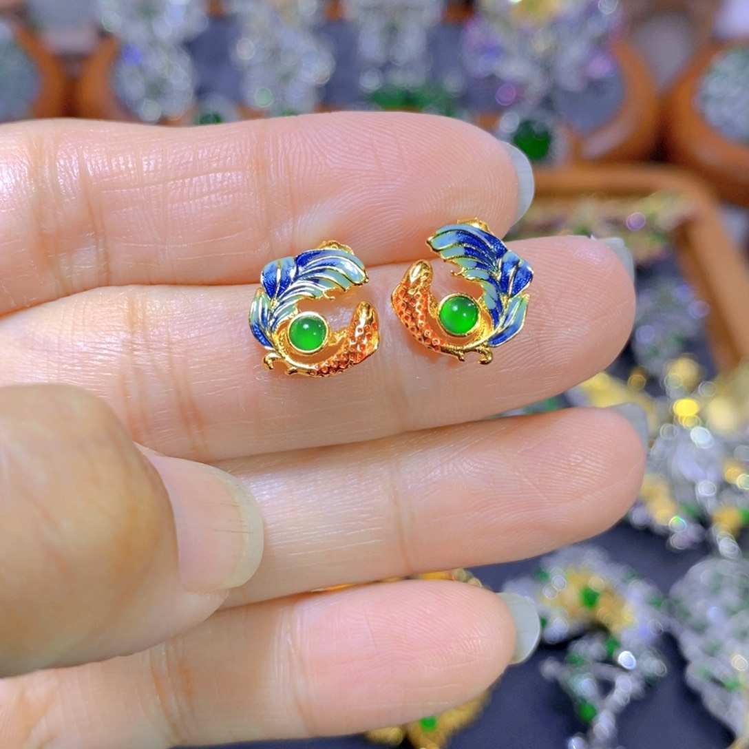 翡翠颈饰银S925镶嵌天然翡翠