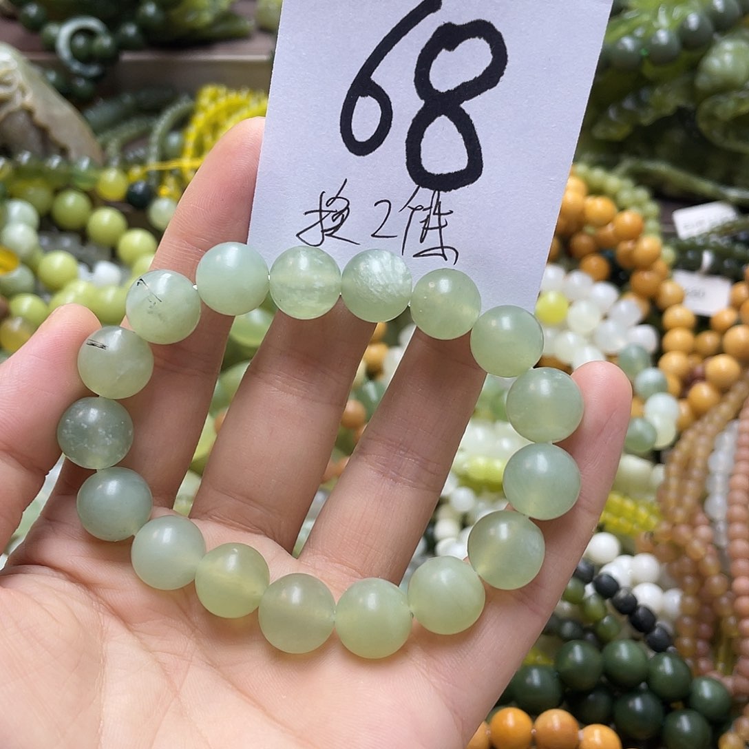 未镶嵌蛇纹石玉手链小****y