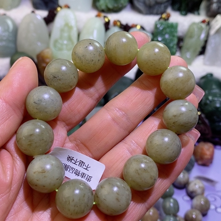 和田玉边角料未镶嵌