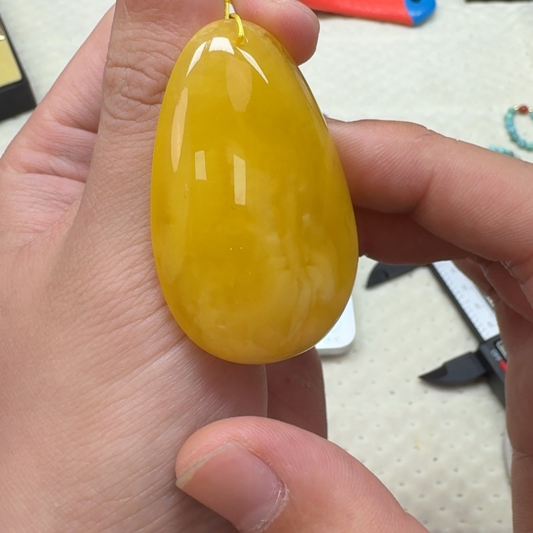 琥珀未镶嵌珠宝奇石521