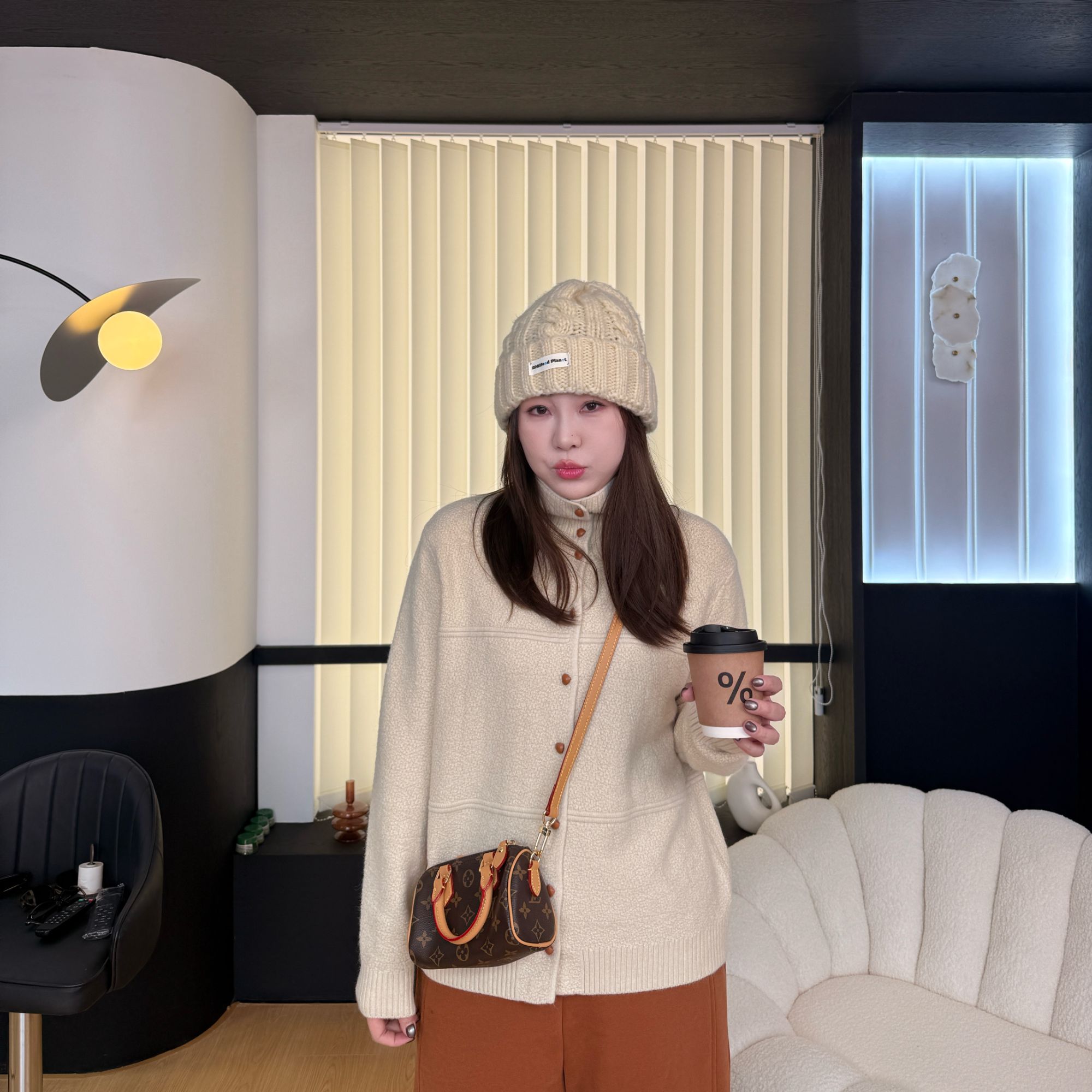 青青·STUDIO〖单排扣毛衣〗冬款韩系休闲百搭单排扣高领毛衣QQ25236