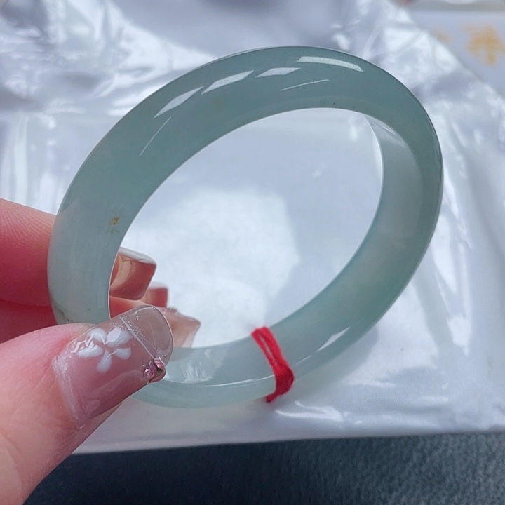 翡翠手镯未镶嵌缅甸53贵妃