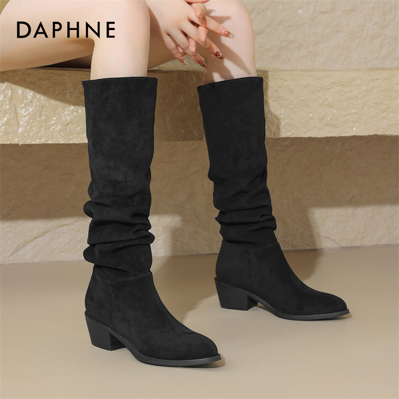 Daphne/达芙妮粗跟堆堆靴女尖头不过膝长靴配裙子时尚加绒瘦瘦靴