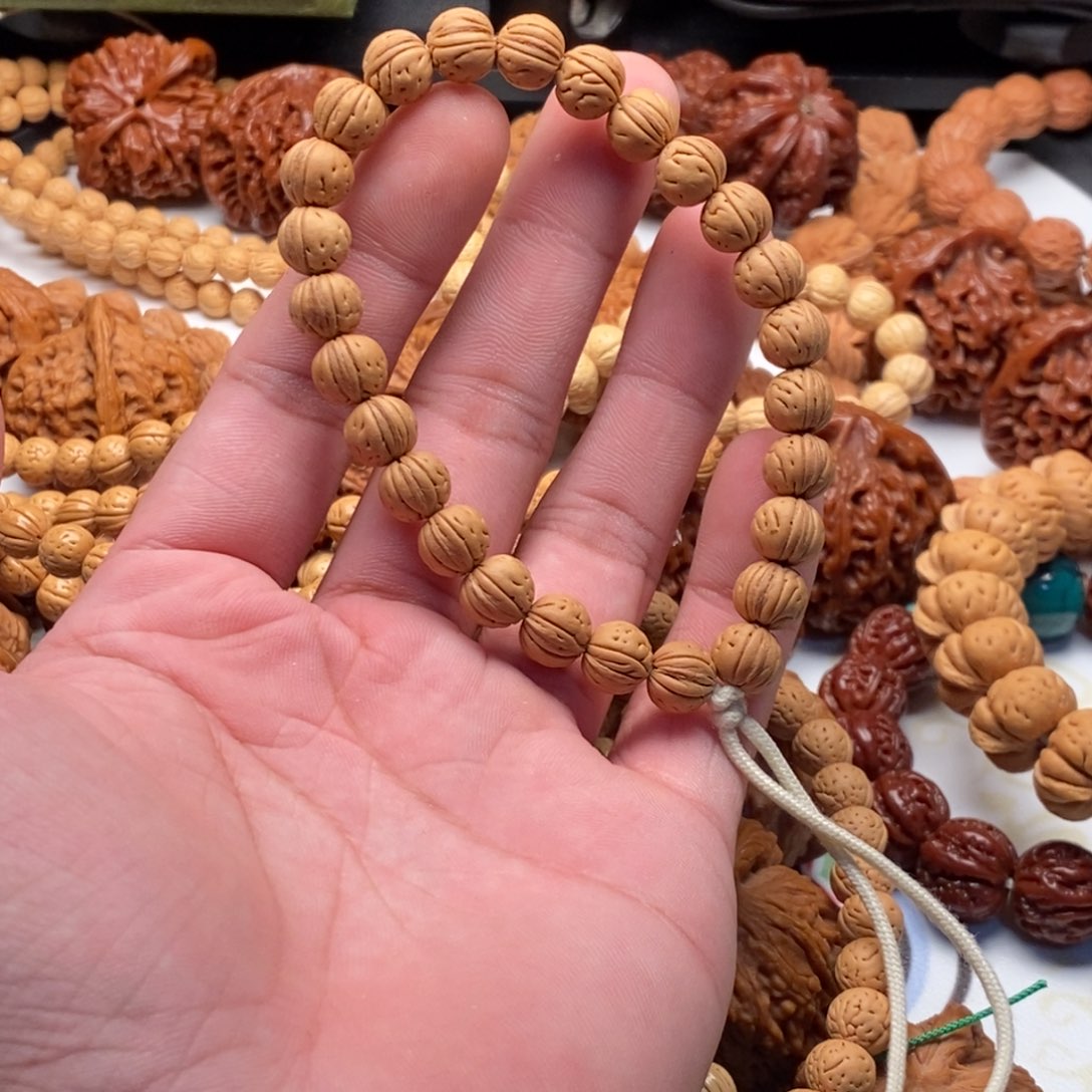 三***W文玩核桃手串0.95桃核