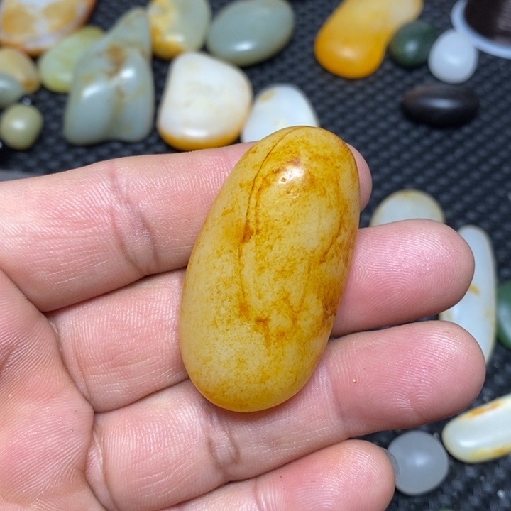 和田玉珠宝奇石未镶嵌