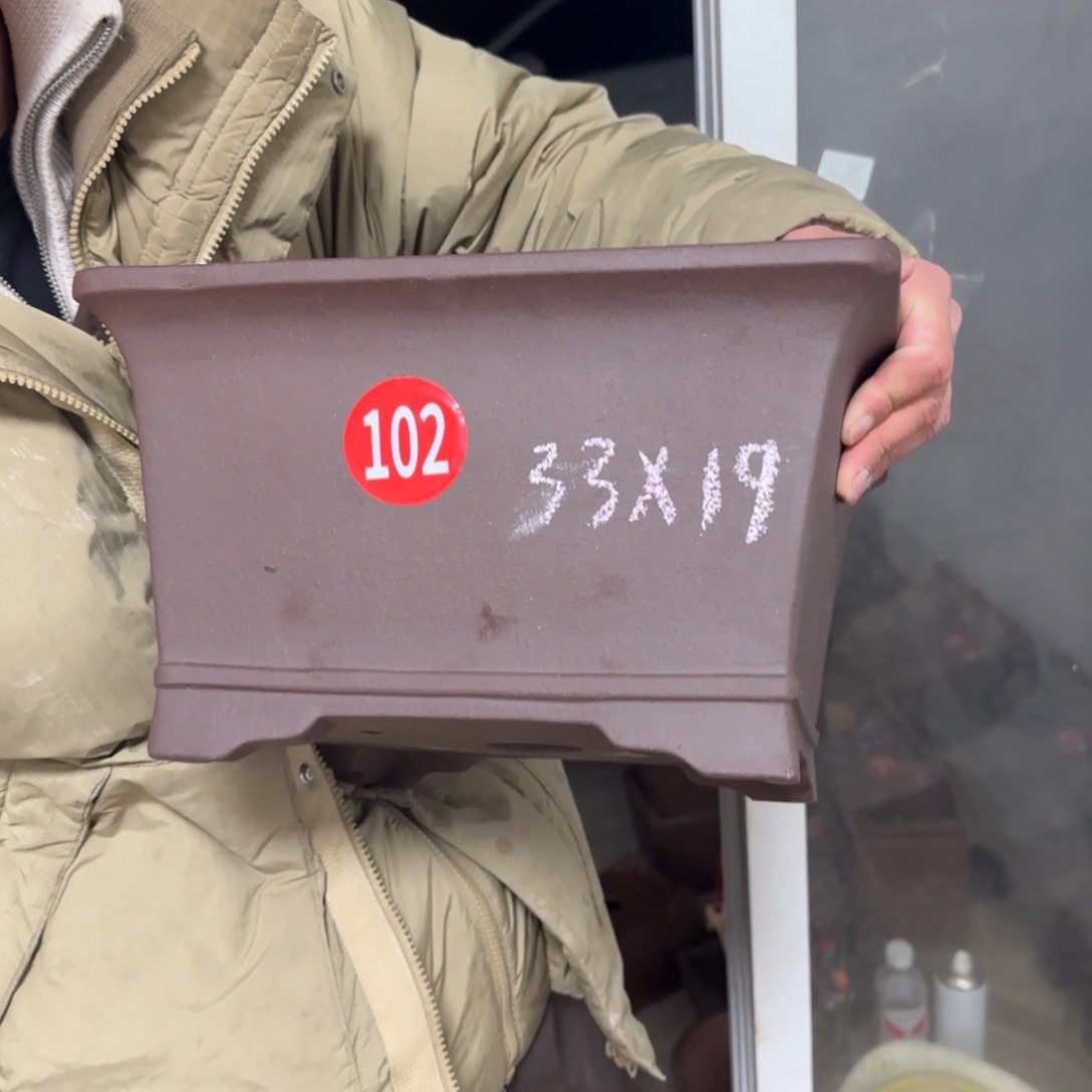 紫砂花盆呜呜呜呜