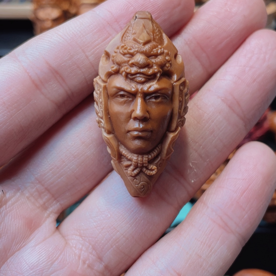 橄榄核吊坠马超啦