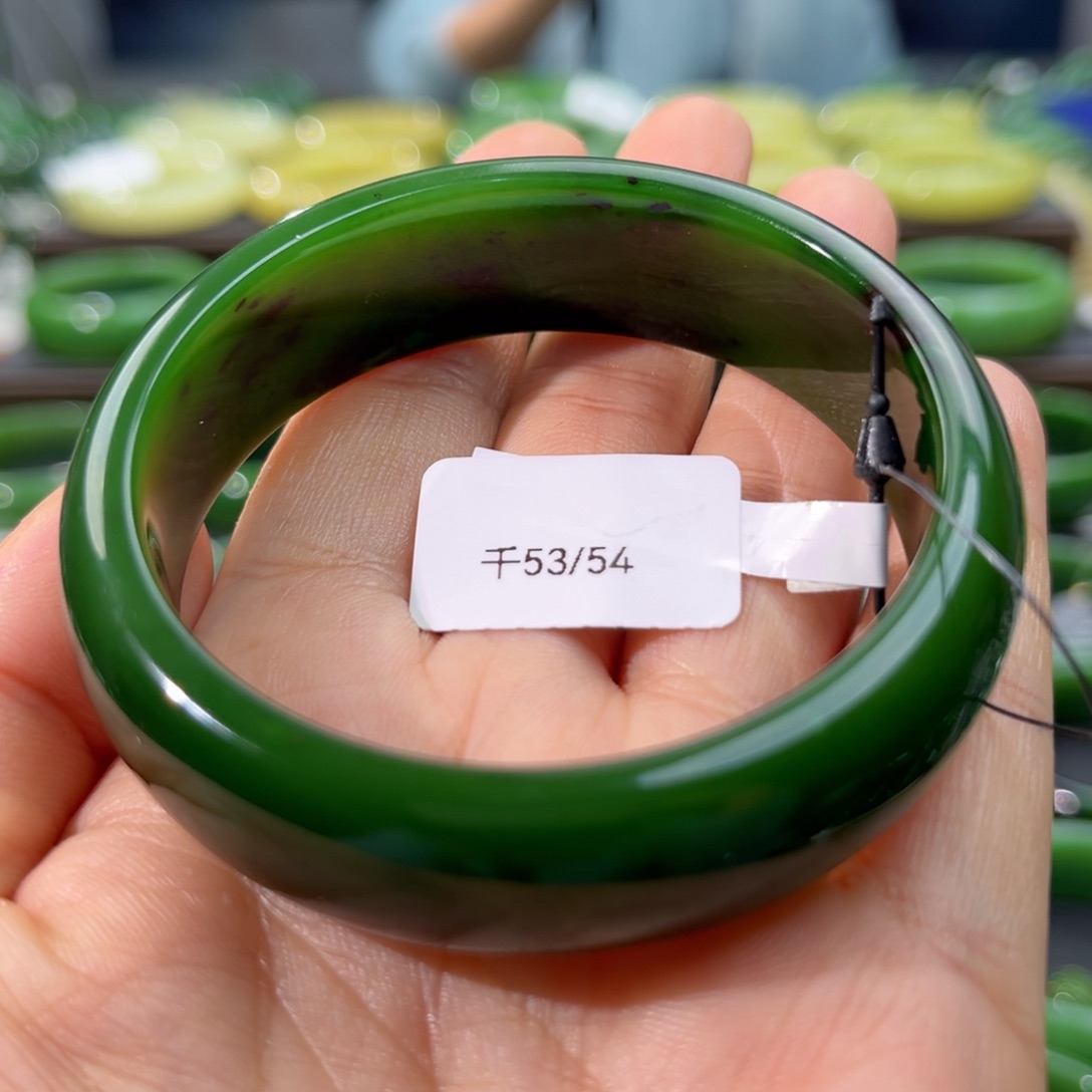 和田玉（碧玉）手镯未镶嵌