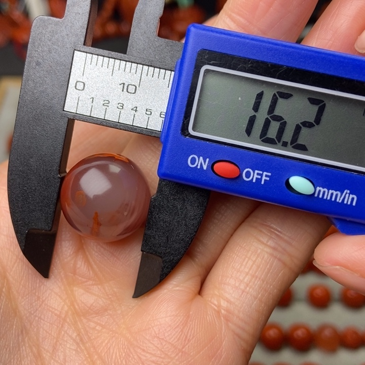 南红玛瑙配饰未镶嵌微瑕