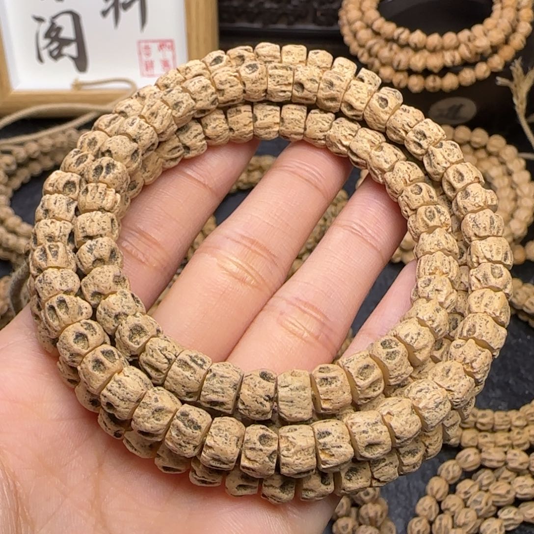 柏香籽/百香籽吊坠栖*地