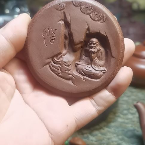 *****绿泥听禅茶壶盖置