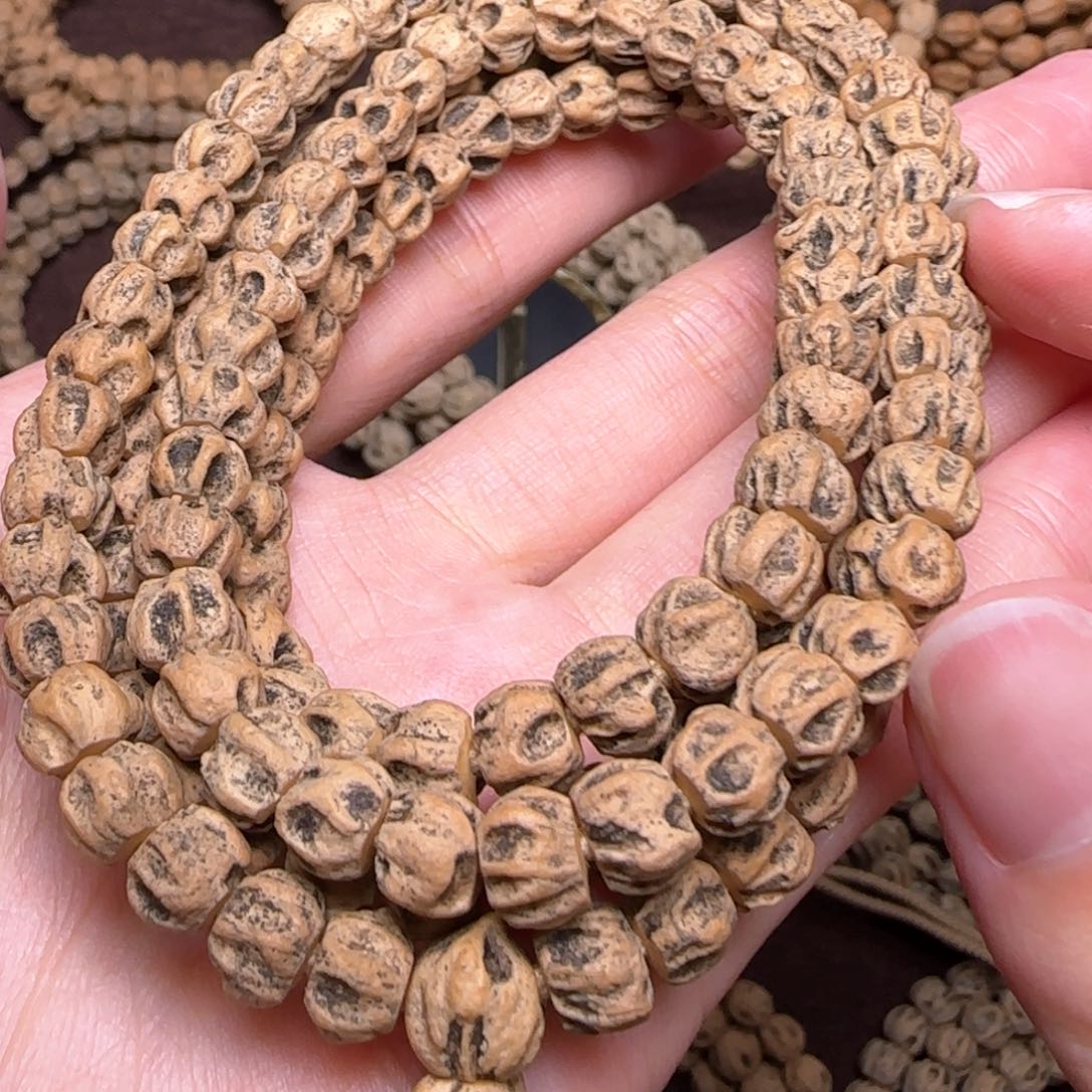 柏香籽/百香籽手串大**彡