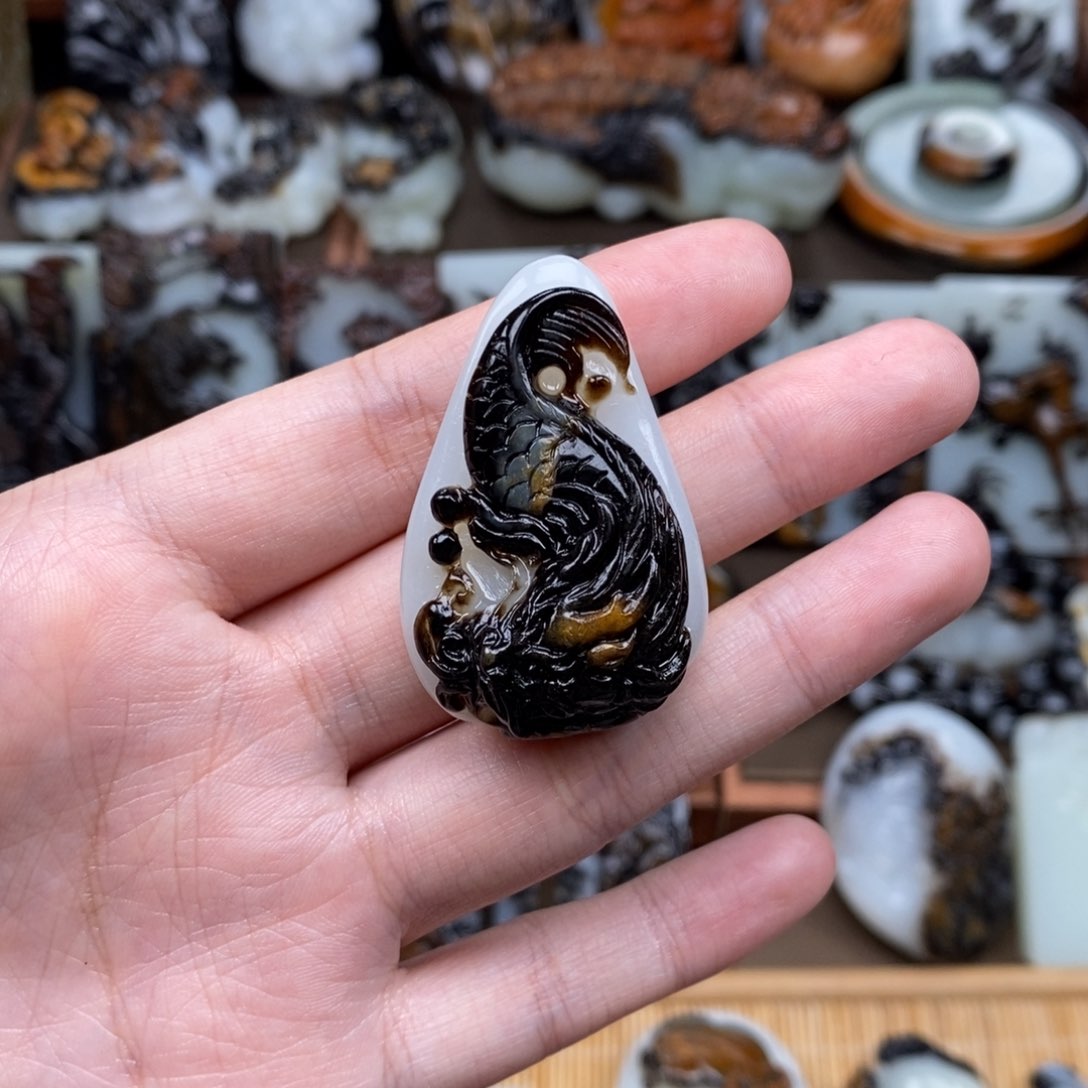 颈饰未镶嵌和田玉