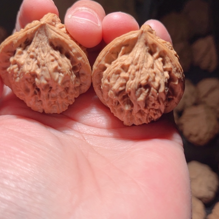 远***我文玩核桃吊坠文玩