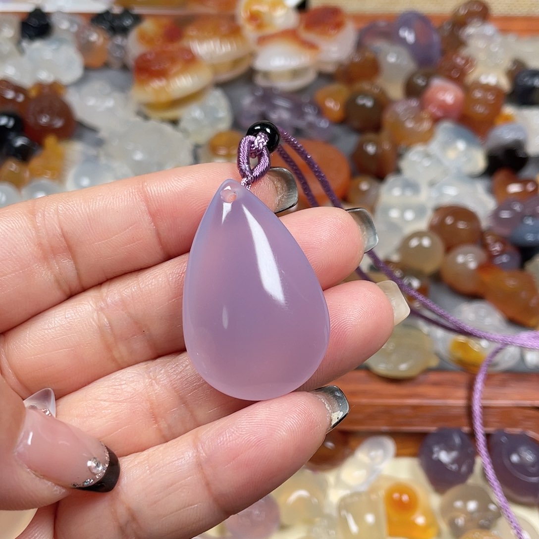 玛瑙/玉髓颈饰未镶嵌琅***?