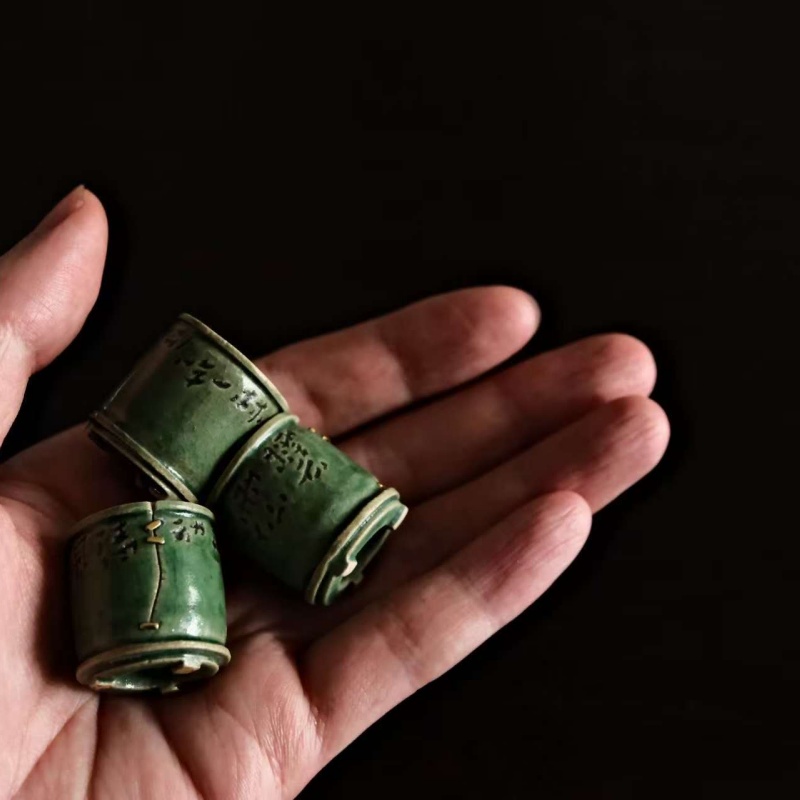 当代 云绅茶事古美术茶席美学茶道具茶配件 马一鸣 手捏 绿釉盖置