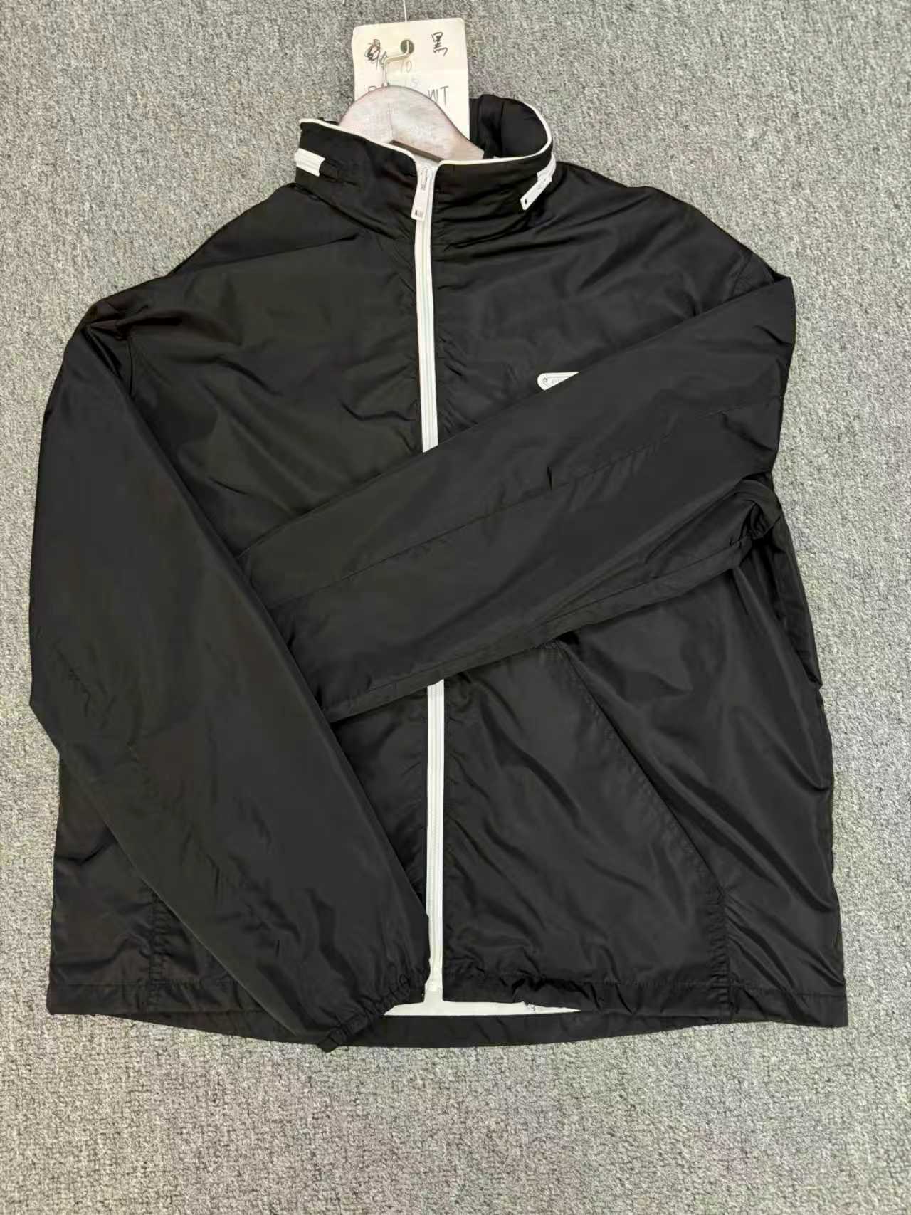 029色牢度高常规袖防风常规刺绣夹克户外黑色冲锋衣瑜伽