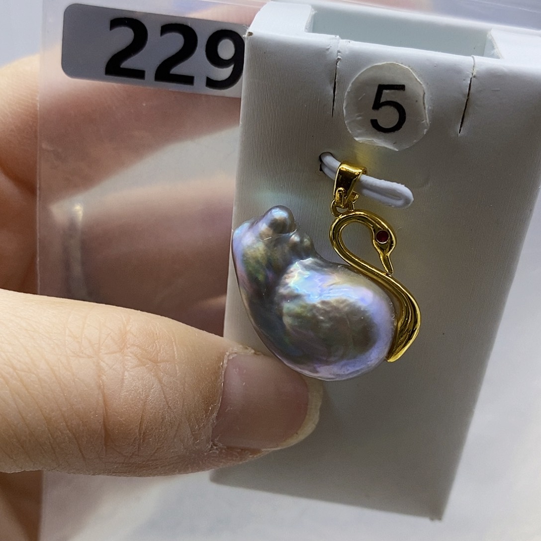 颈饰合金淡水珍珠