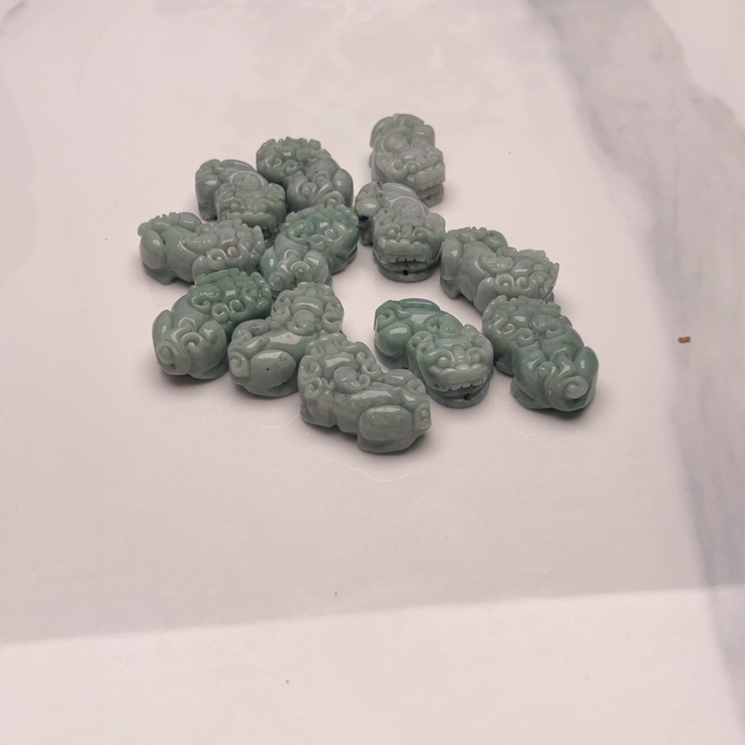 未镶嵌挂件翡翠12个