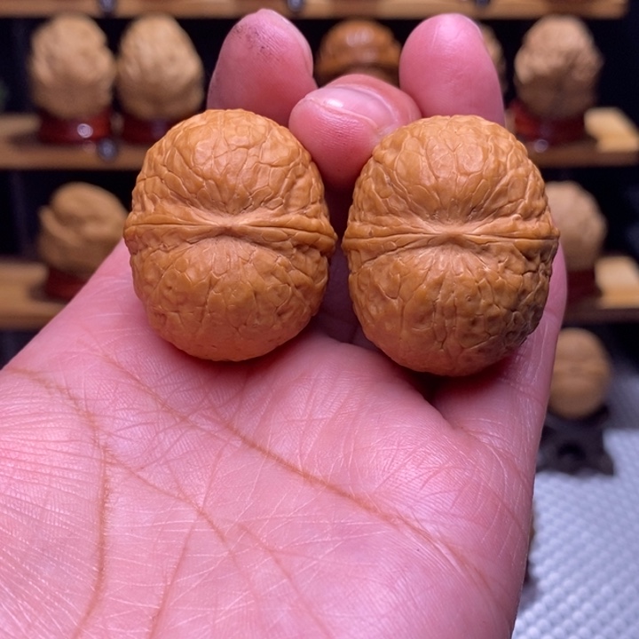 木质类云铁橄榄球114号