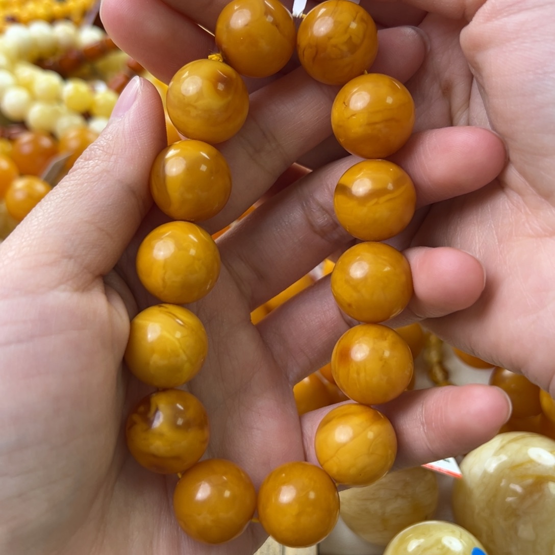 琥珀珠宝奇石未镶嵌