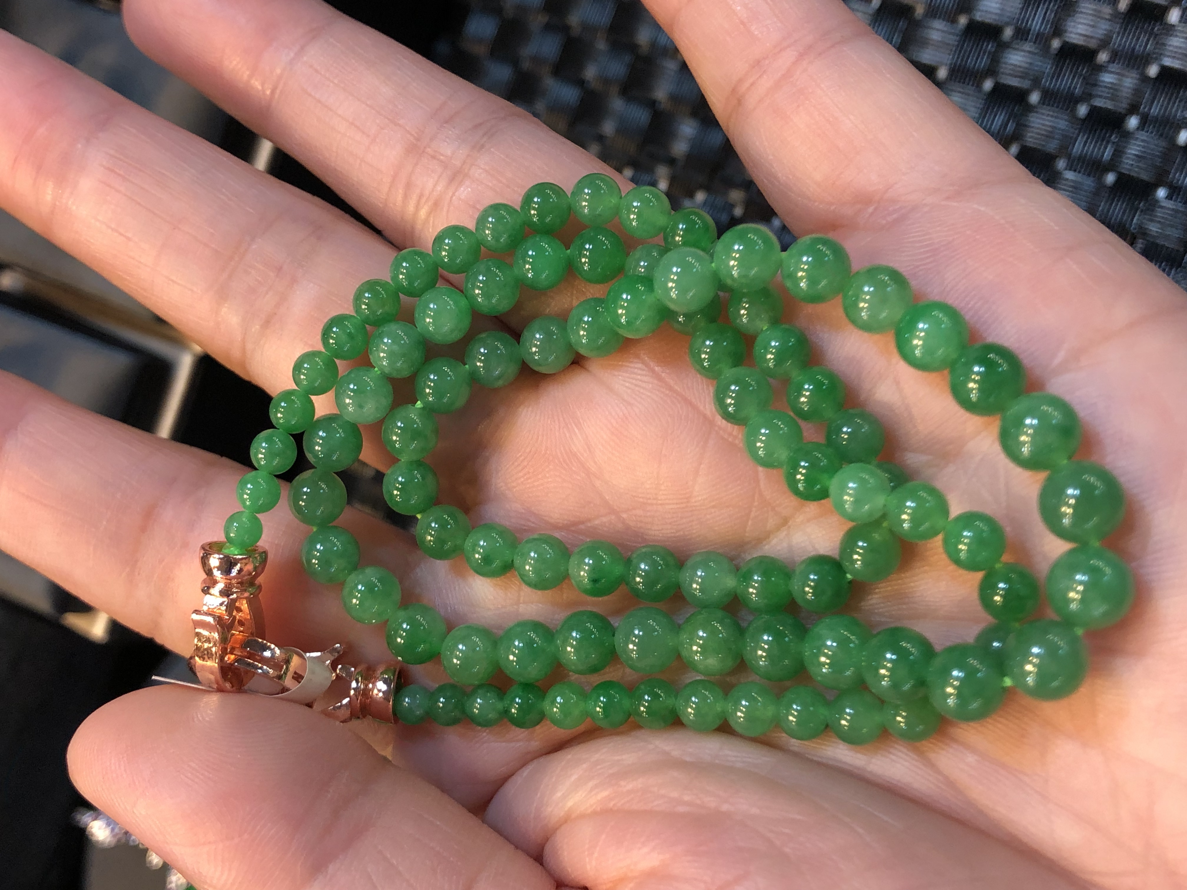 翡翠A货满绿时尚精致珠链