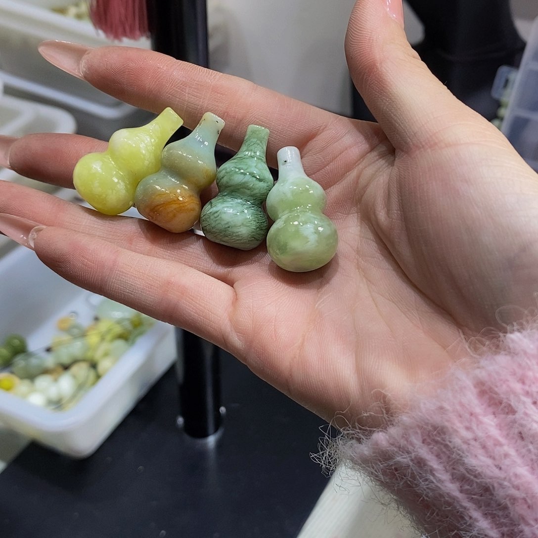 未镶嵌蛇纹石玉其他163