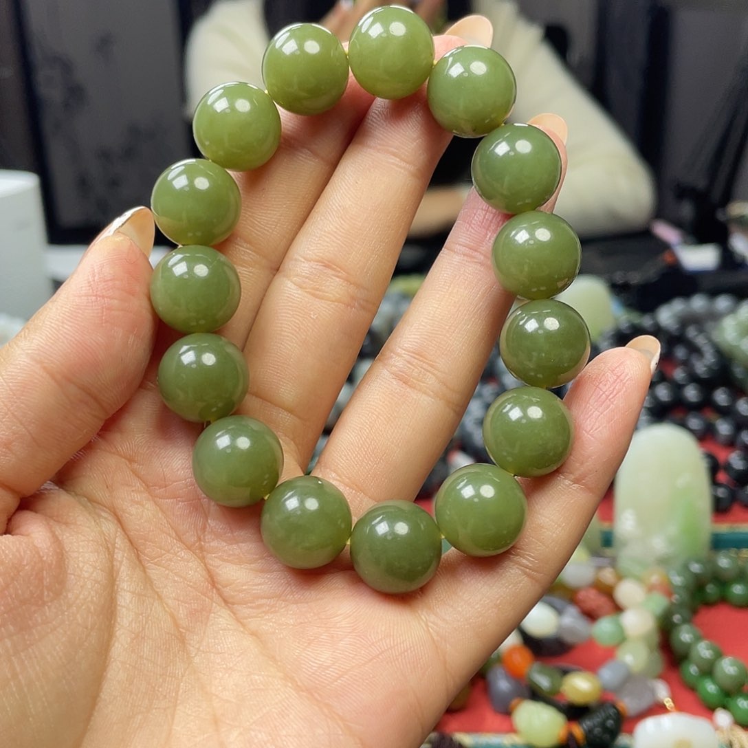 和田玉手链未镶嵌