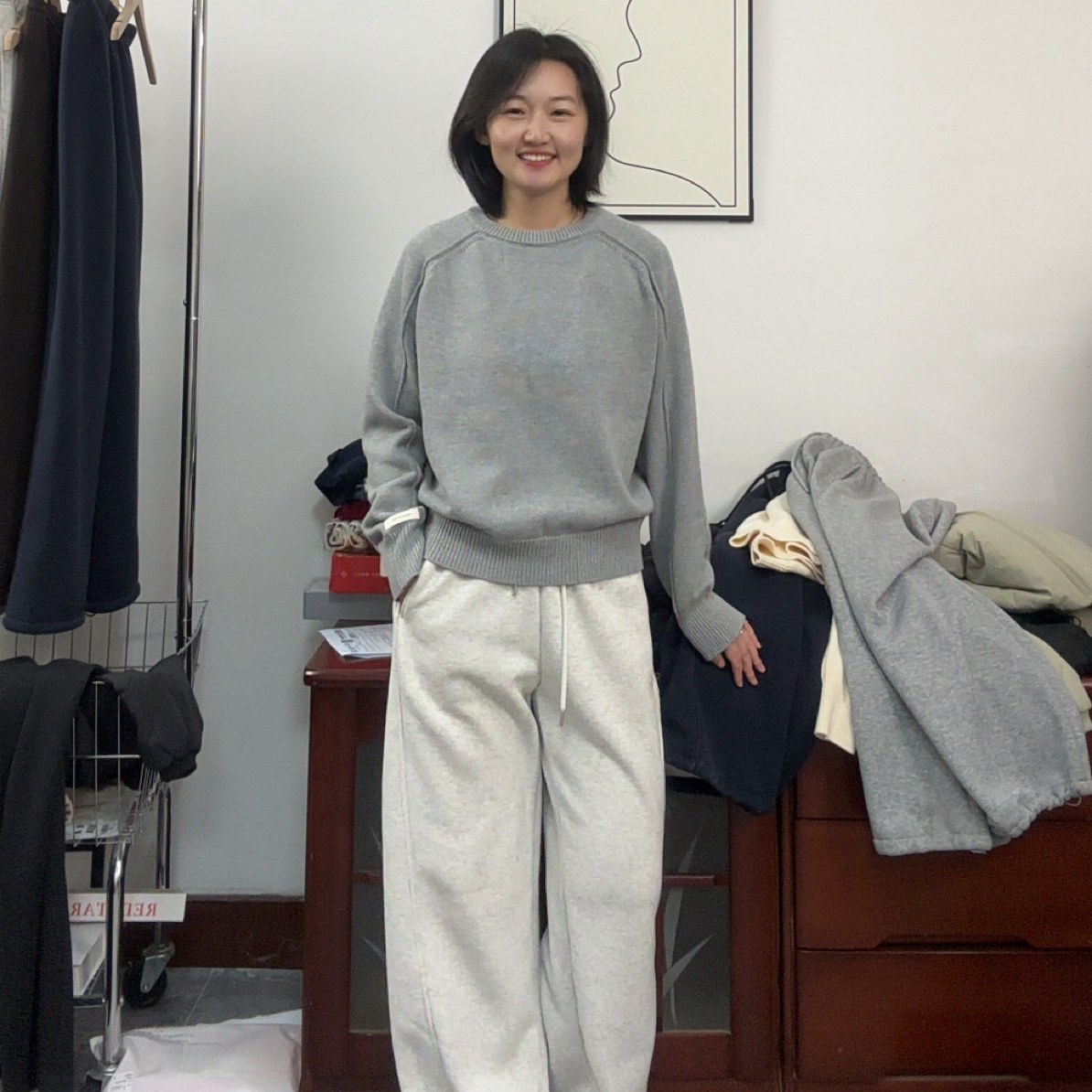 外贸单高品质100%纯棉纱线圆领毛衣-水洗保暖纯色不起球无静电女