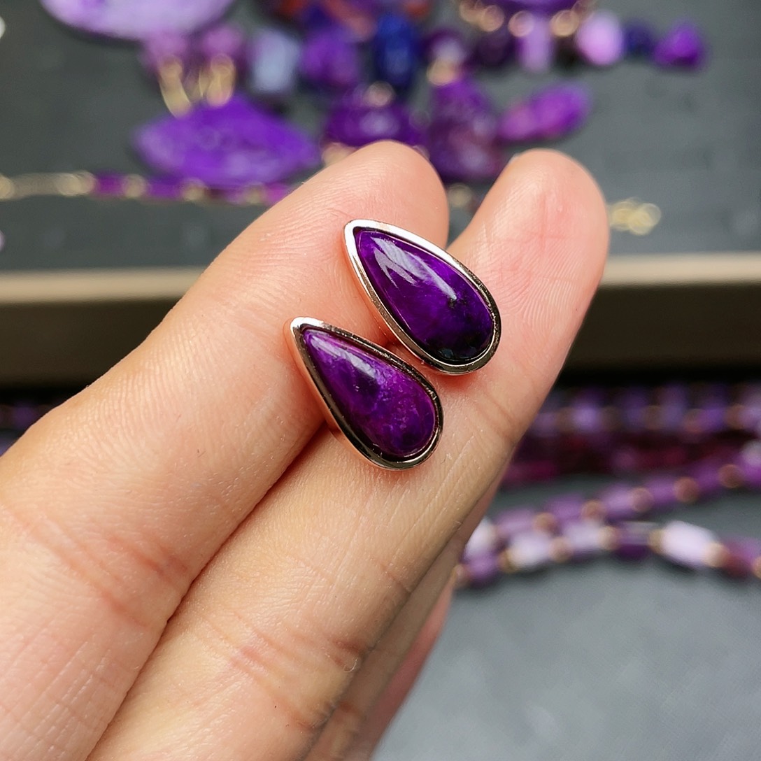 苏纪石（舒俱来）耳钉银S925镶嵌