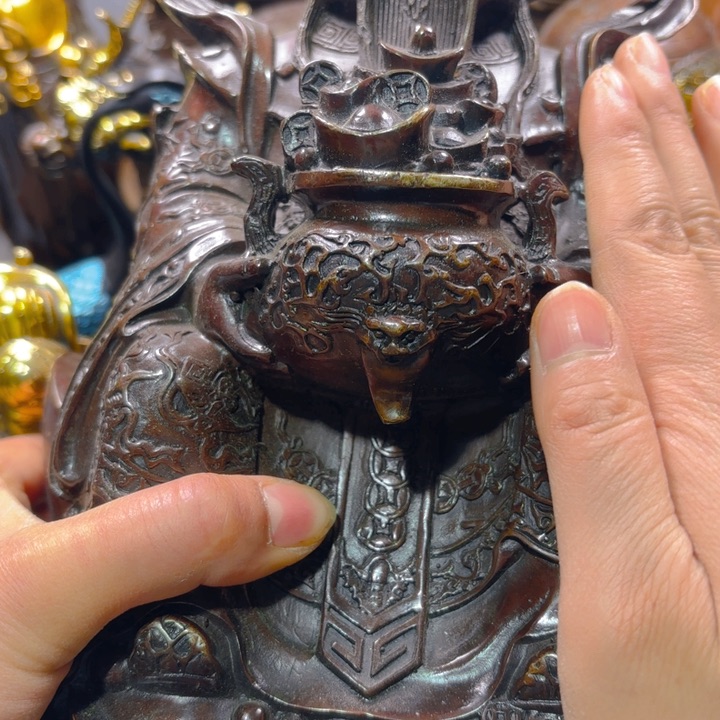 铜器摆件收收藏藏