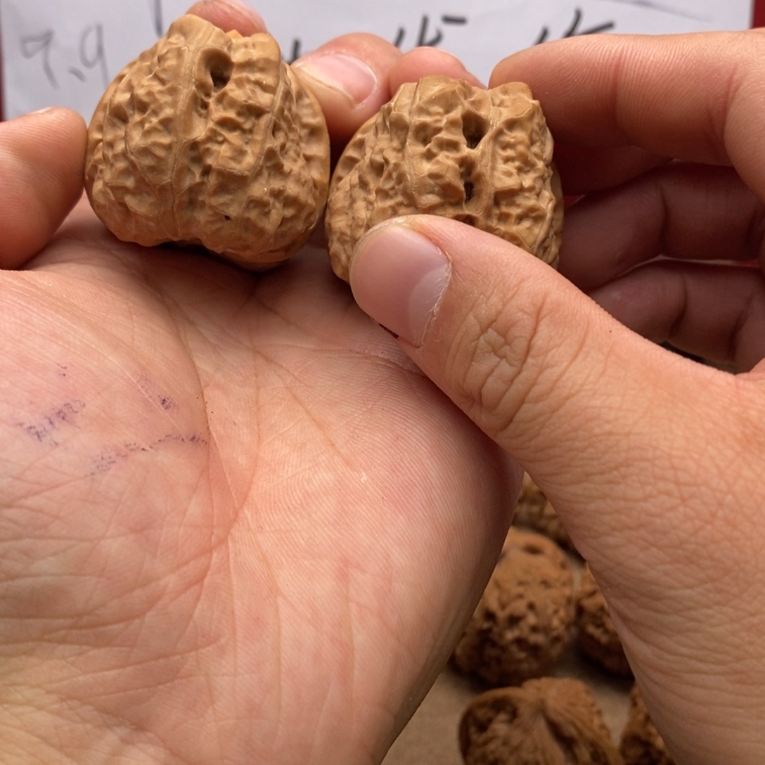 今***ψ桃核吊坠文玩核桃手把件蛤蟆头