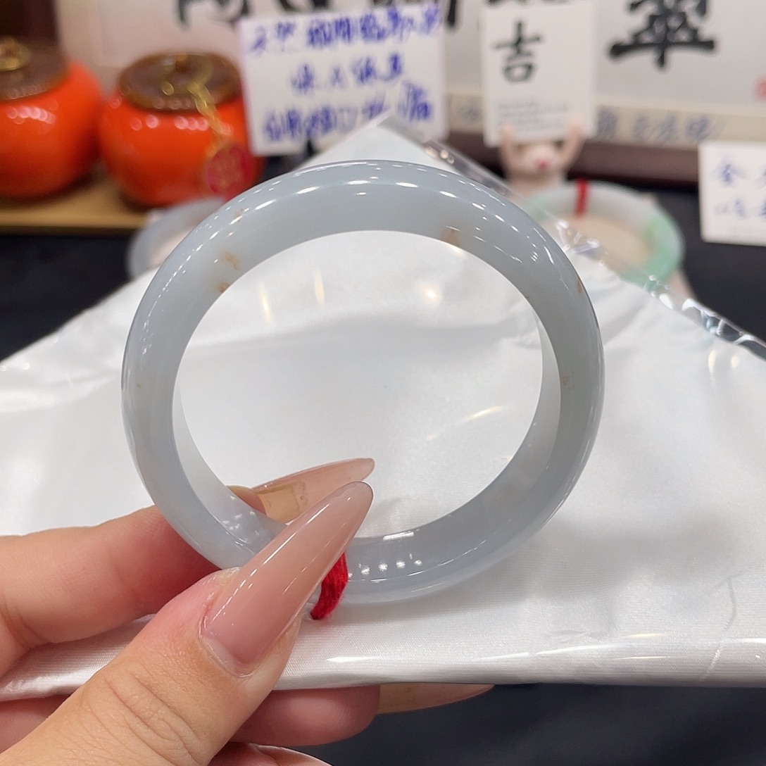 翡翠未镶嵌手镯天然缅甸翡翠11