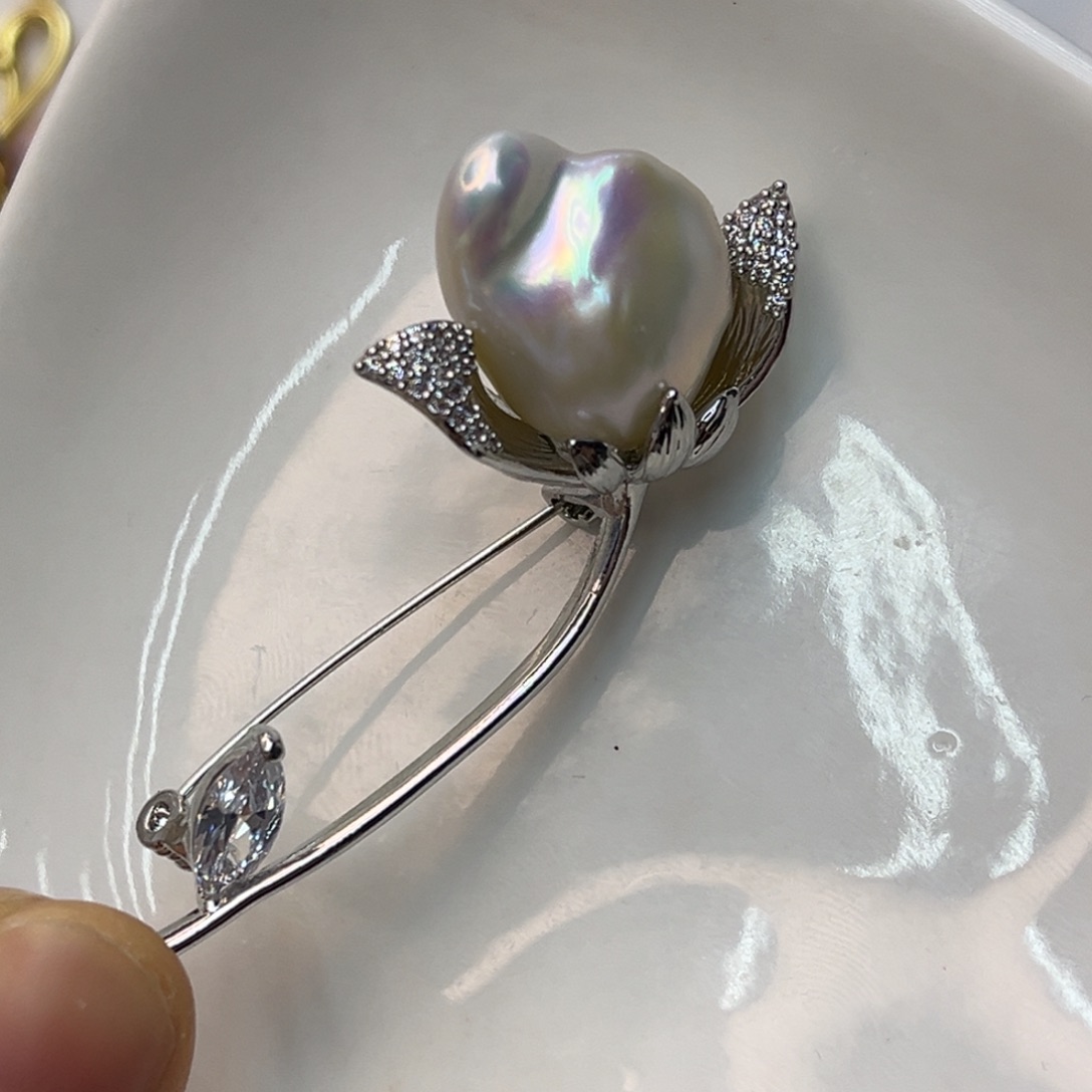 淡水珍珠胸饰未镶嵌