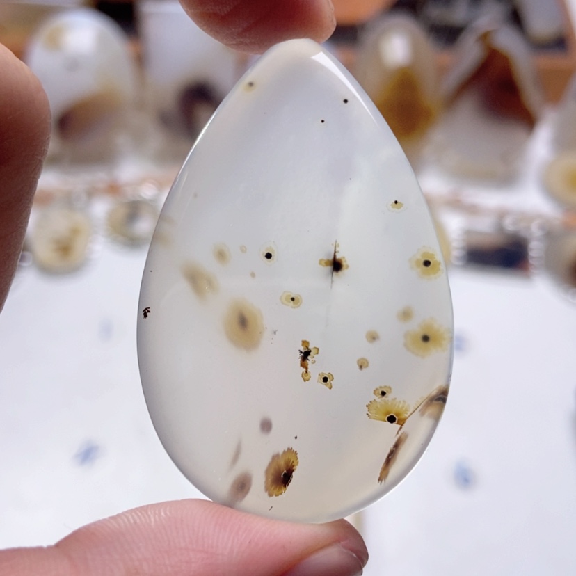 【闪购商品】玛瑙/玉髓颈饰未镶嵌