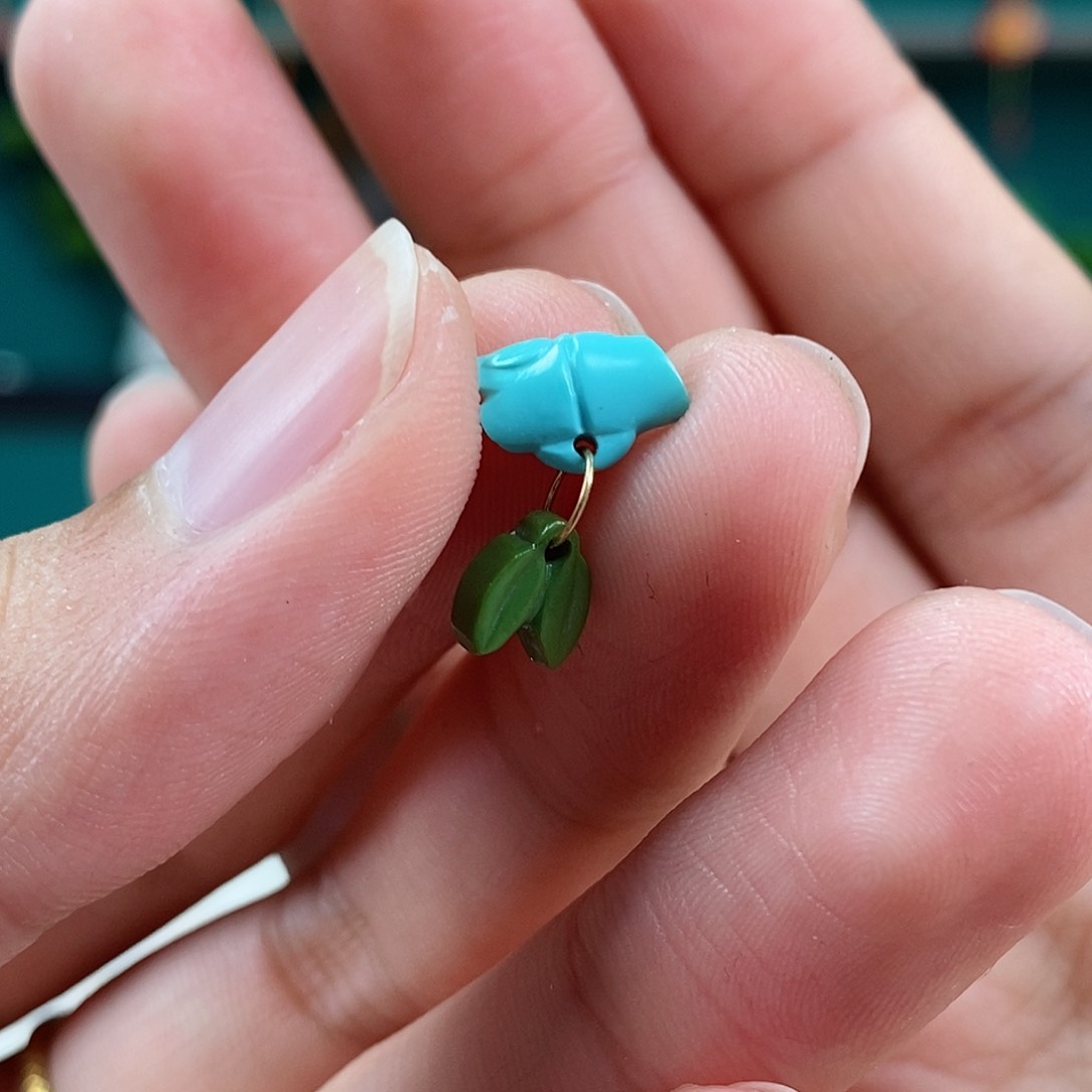 绿松石珠宝奇石18K金镶嵌