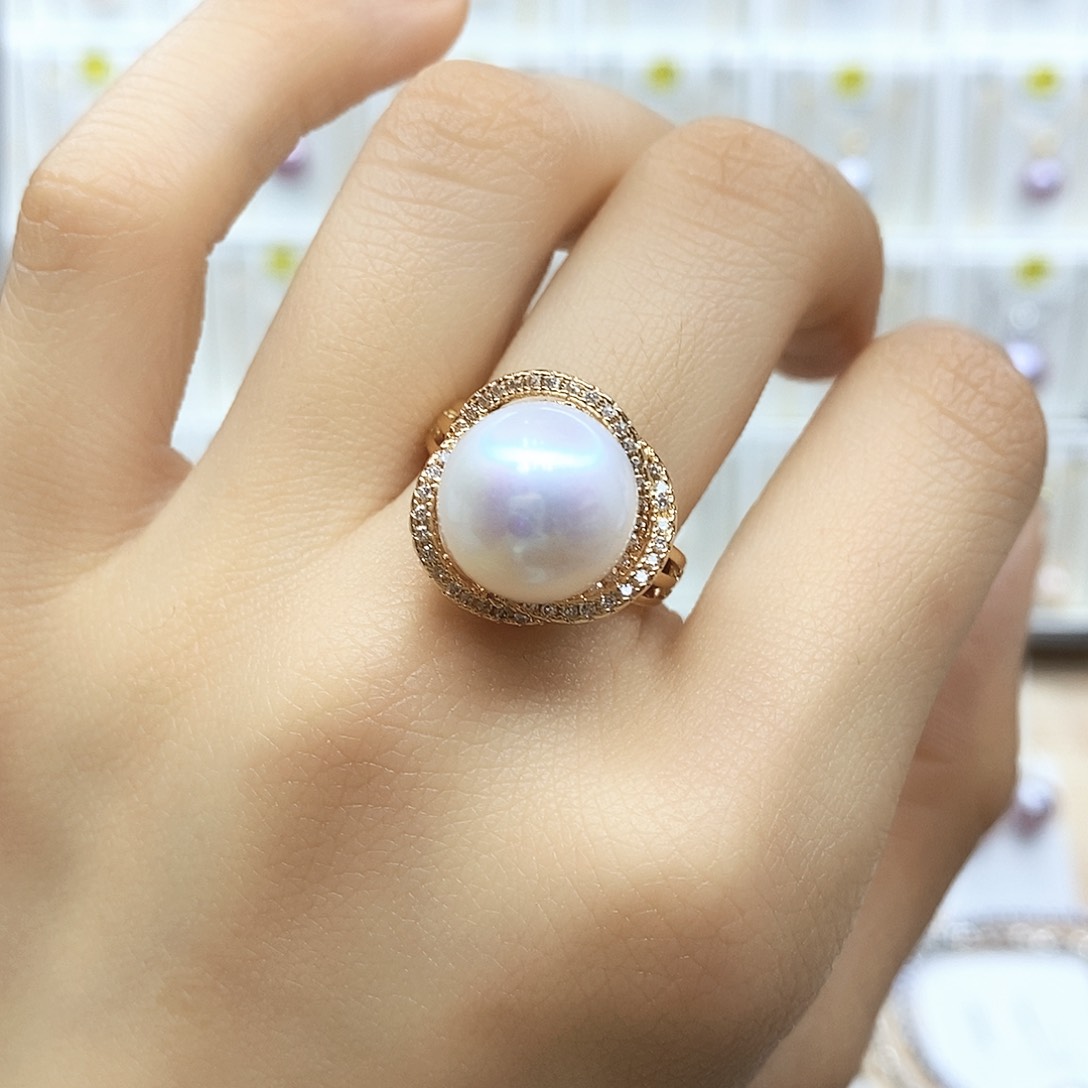 淡水珍珠颈饰合金