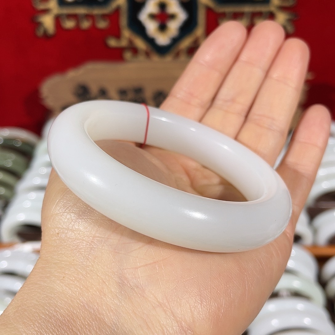 和田玉手镯未镶嵌和田玉羊脂玉手镯