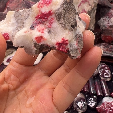 天然辰砂天然原矿朱砂