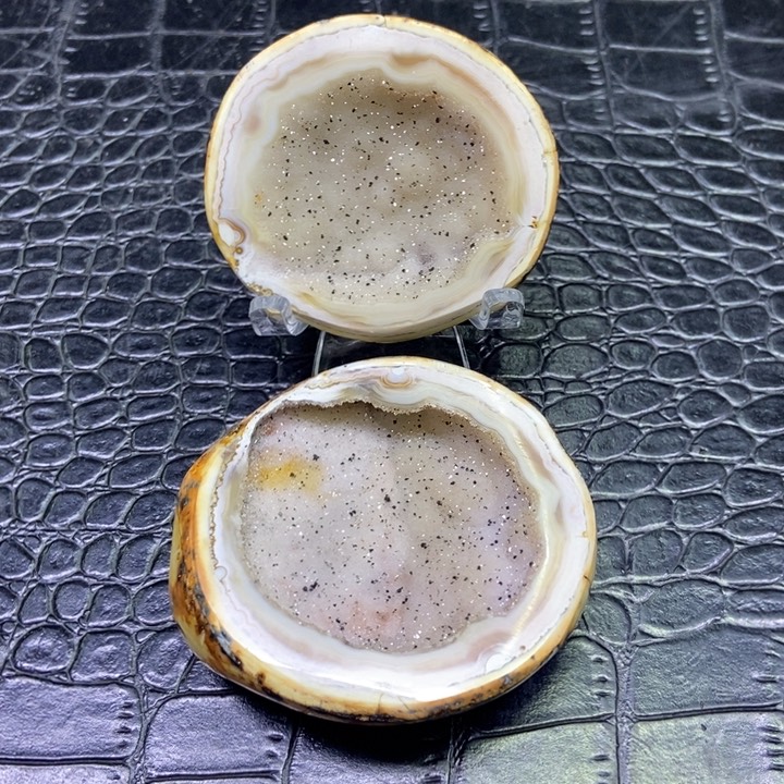 水晶聚宝盆未镶嵌