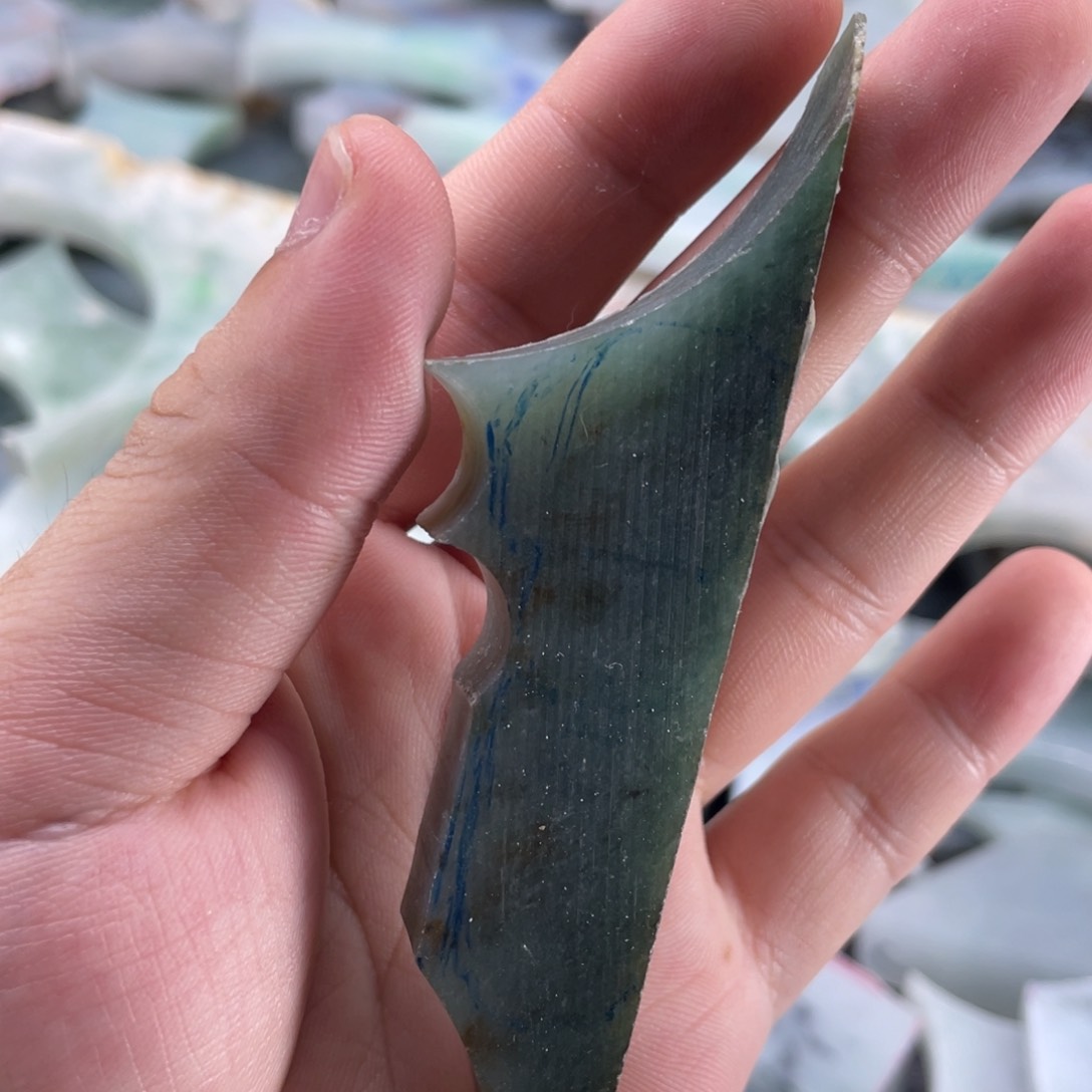定制翡翠未镶嵌边角