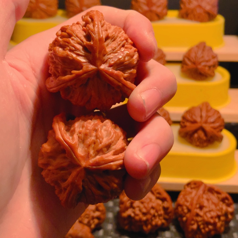 【闪购商品】文玩核桃吊坠哦了